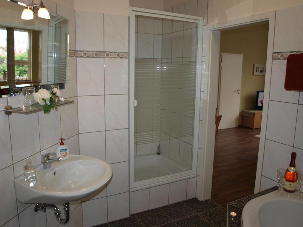 Hotel Am Schuetzenberg Gotha Kamer foto