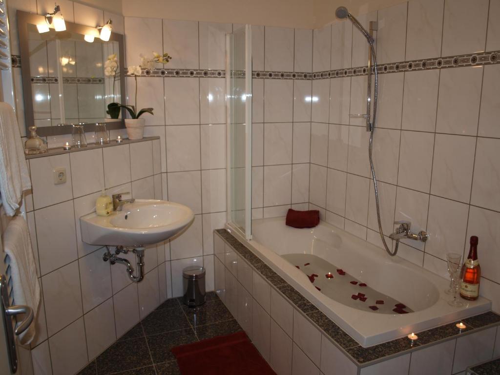 Hotel Am Schuetzenberg Gotha Kamer foto